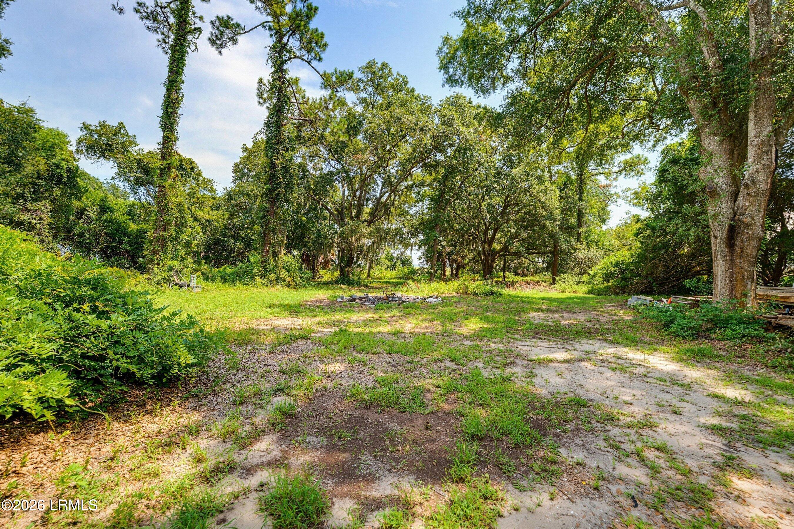 95 Harbor Oaks Lane, St. Helena Island
