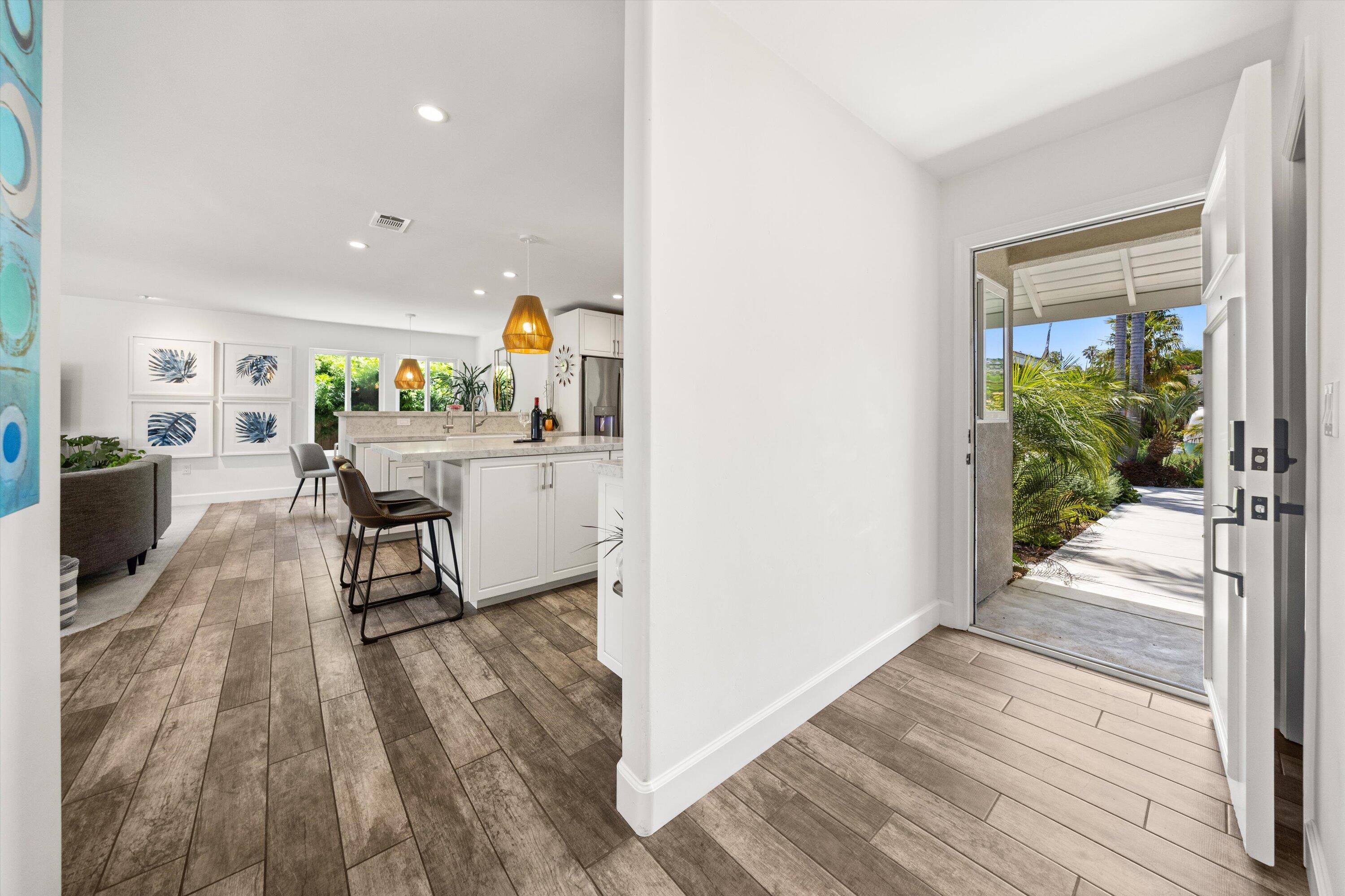 527 Dentro Drive