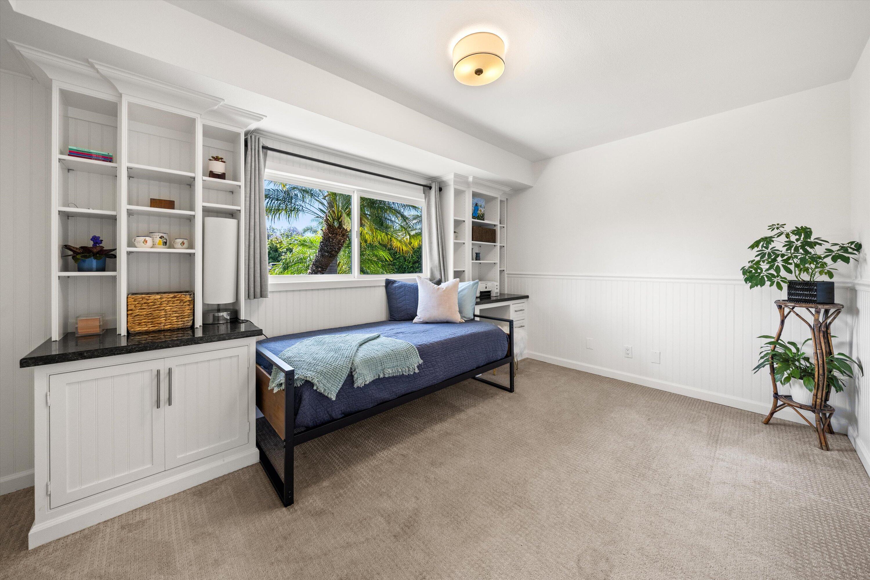 527 Dentro Drive