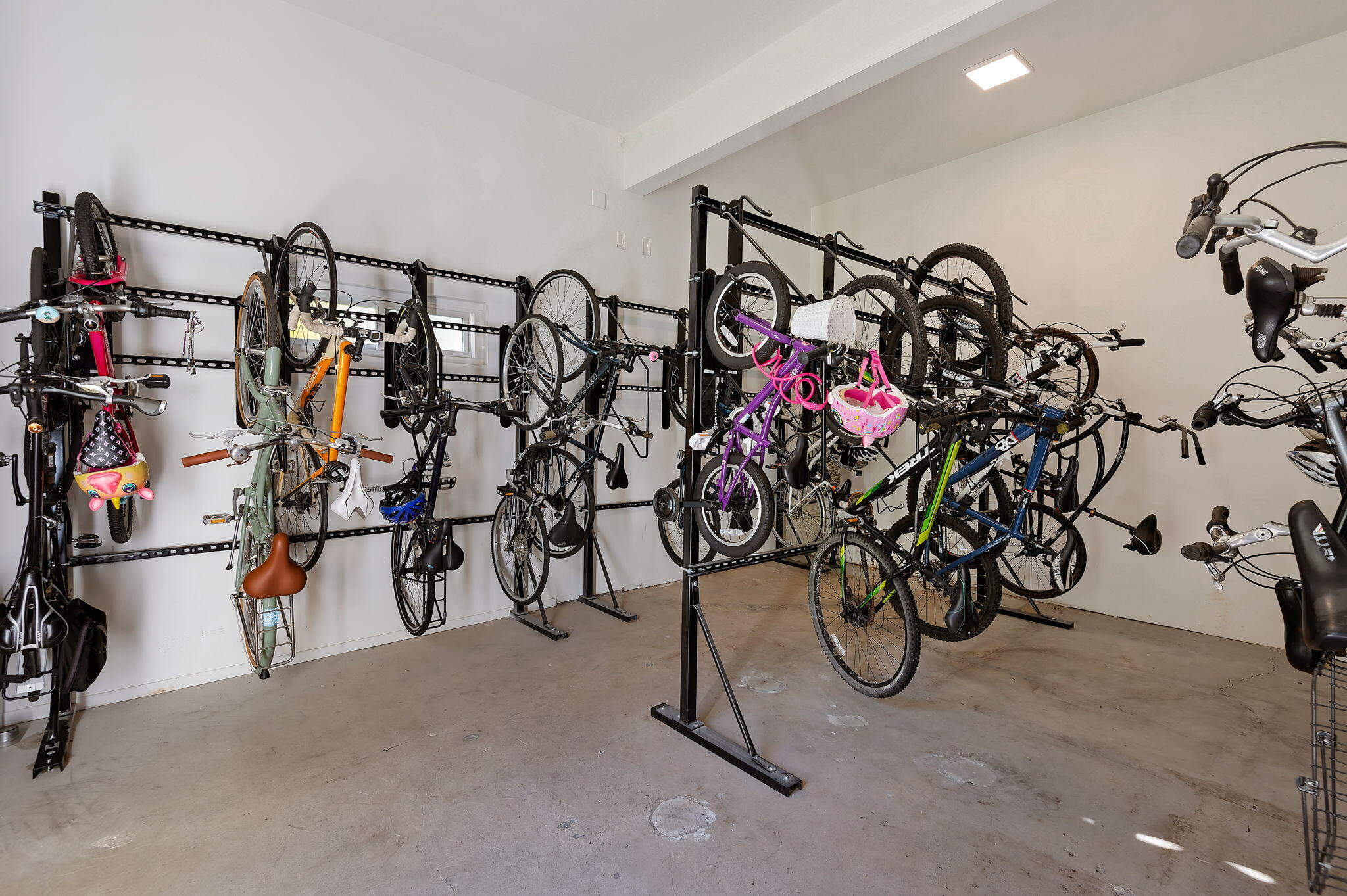 1600 Garden Street Apt 32