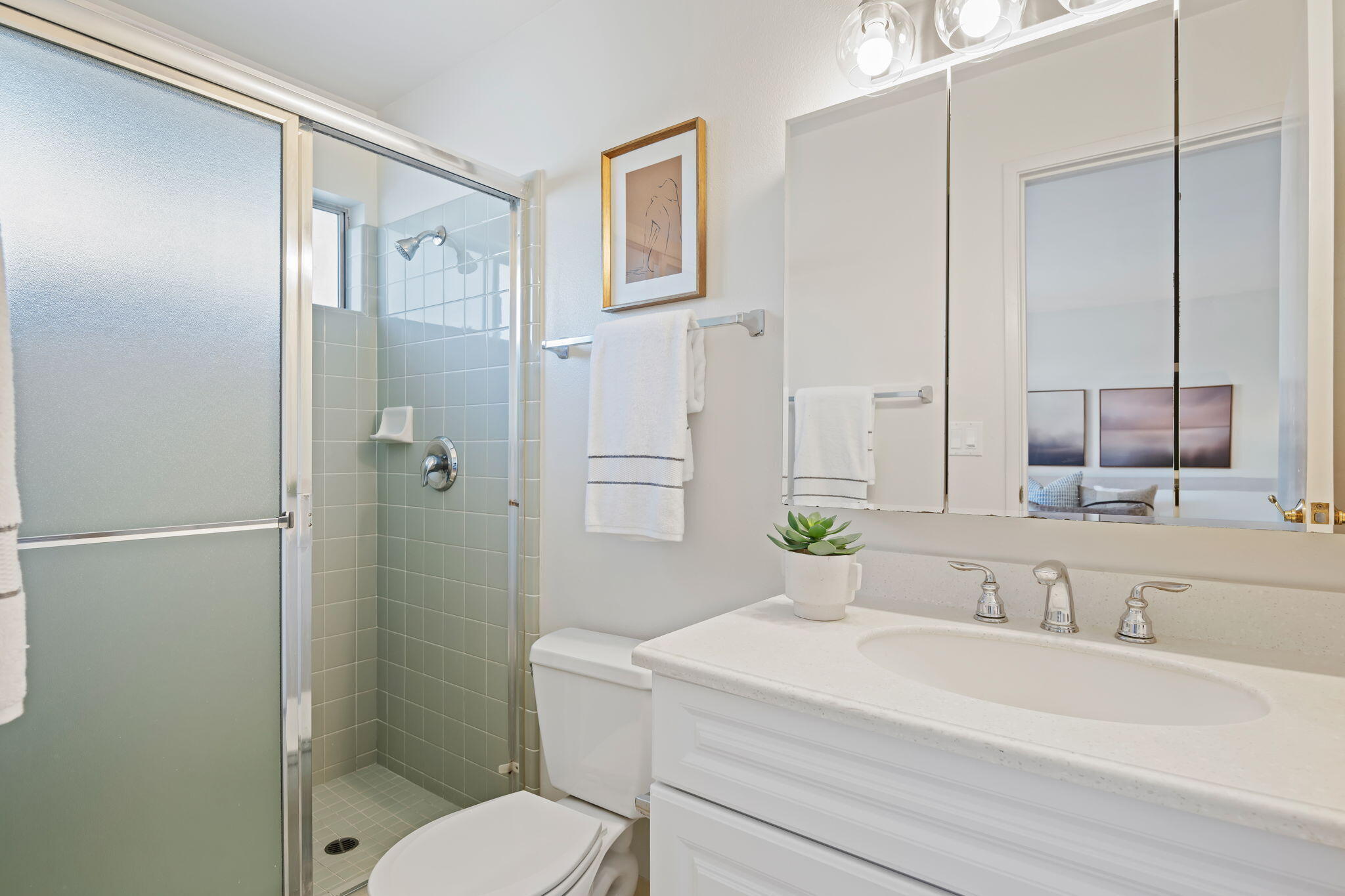 1600 Garden Street Apt 32