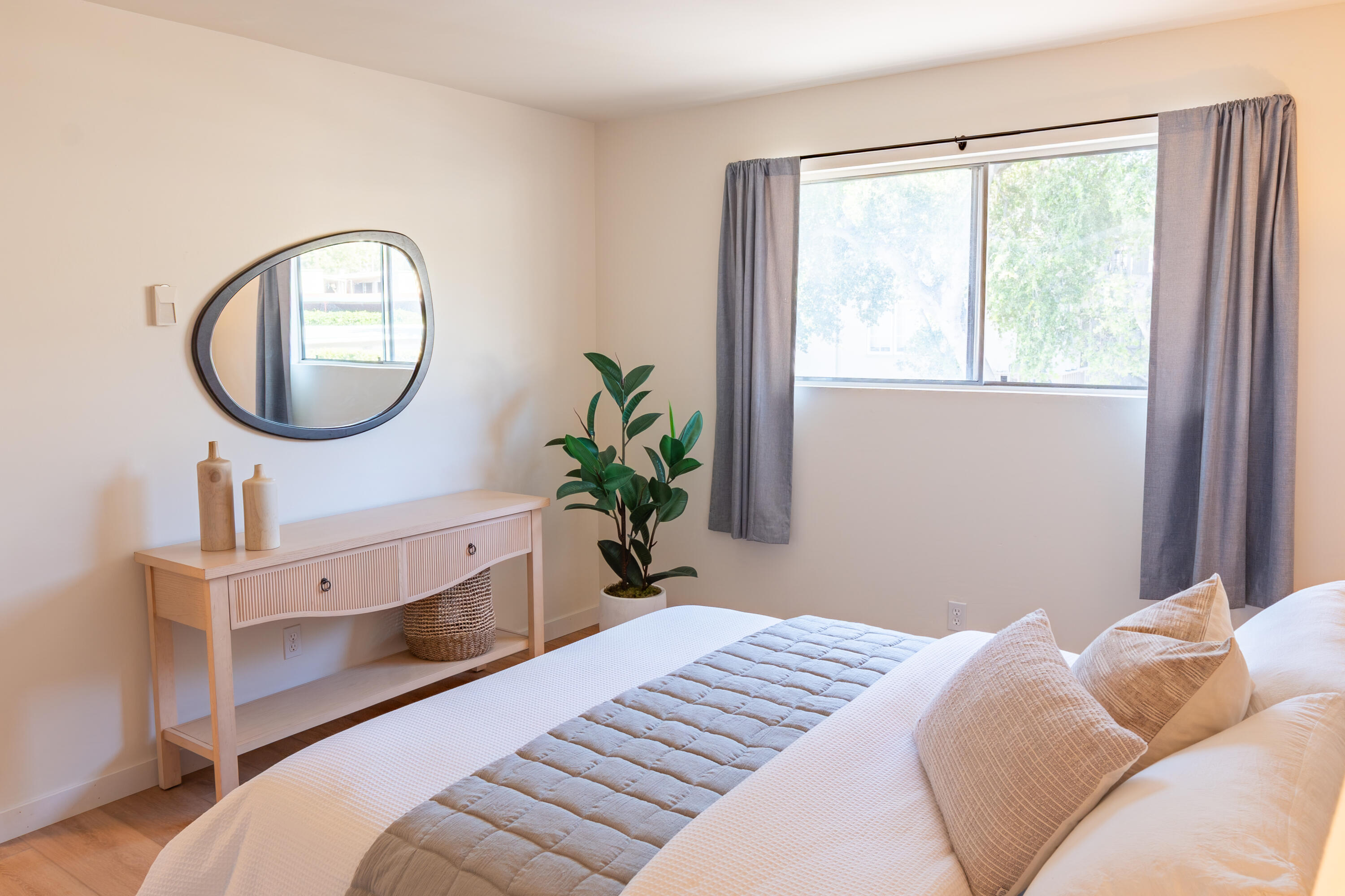 1600 Garden Street 32