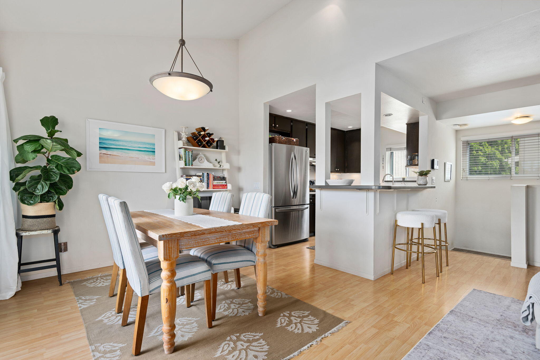 1280 Seacliff Court Unit 2