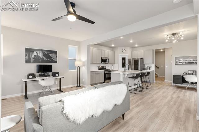 7750 Sun Shimmer View