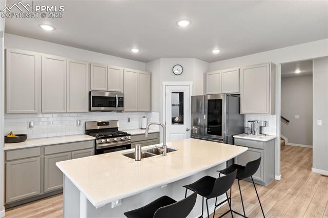 7750 Sun Shimmer View