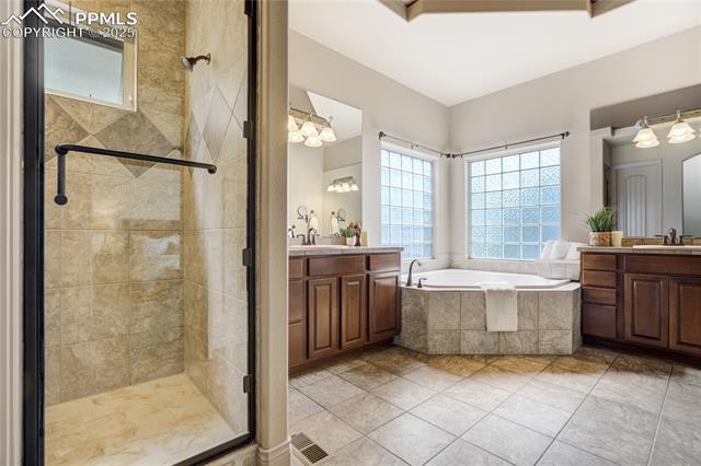 4901 Rainbow Gulch Trail