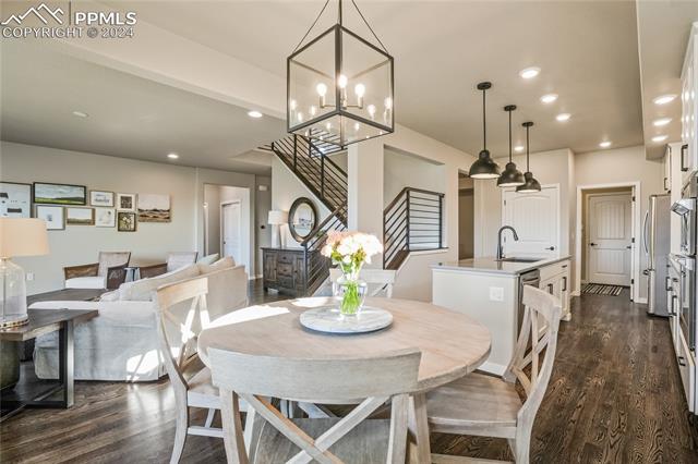 1155 Charismatic Way