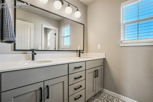 1155 Charismatic Way