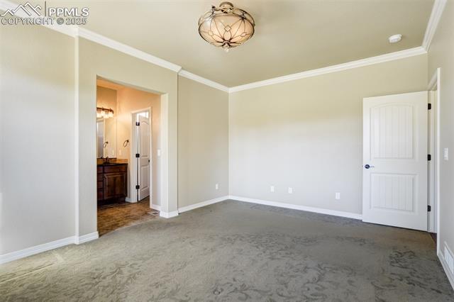 13274 Cake Bread Heights