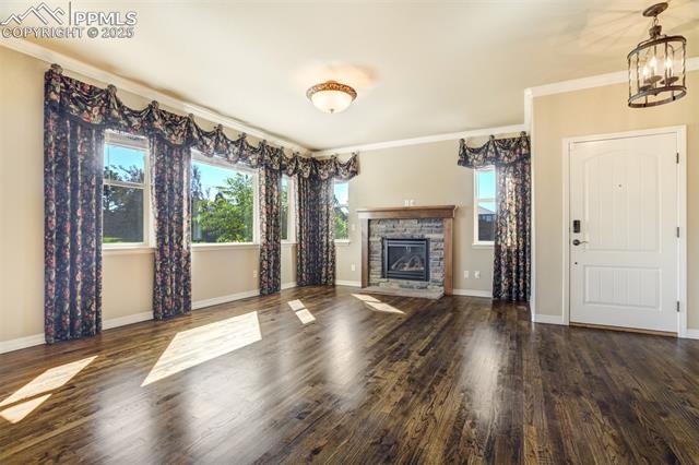 13274 Cake Bread Heights