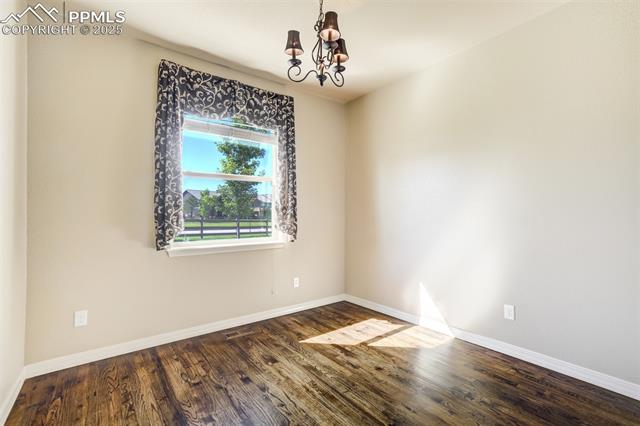 13274 Cake Bread Heights