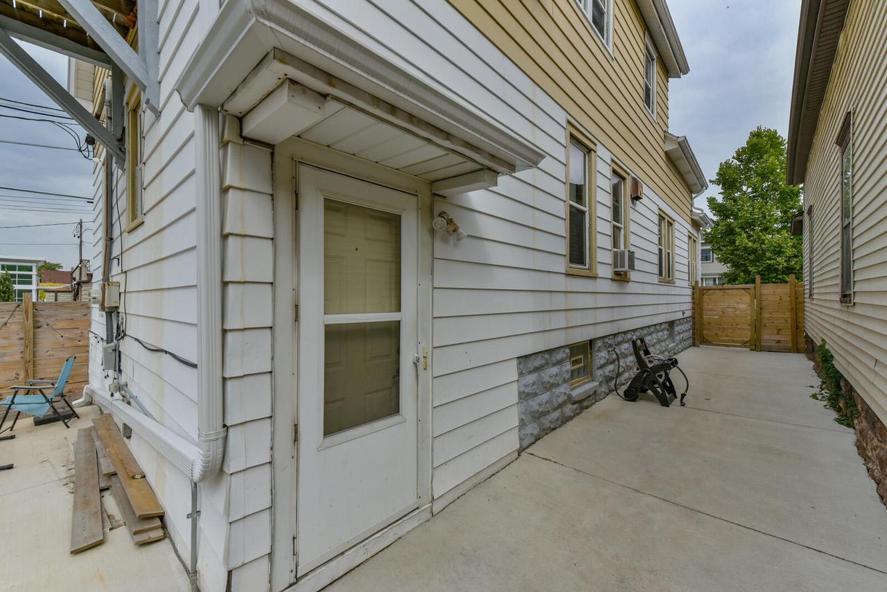 1721 South 72nd STREET