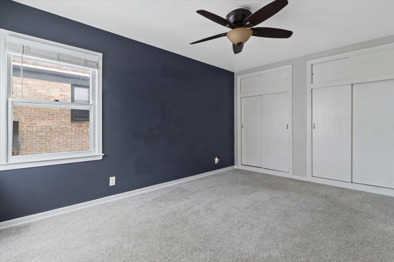 1421 North Hawley ROAD