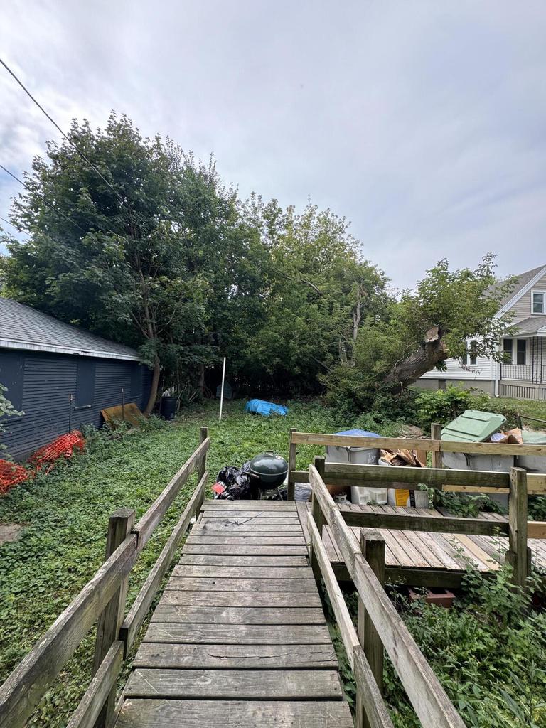 3213 North 1st STREET