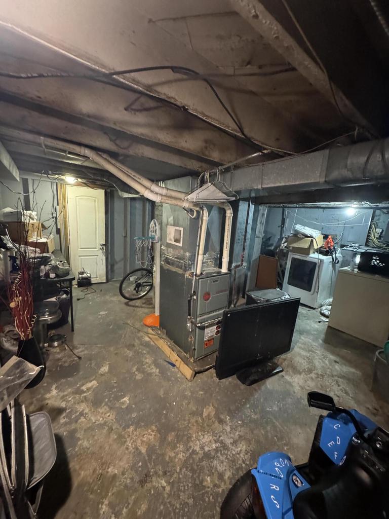 3213 North 1st STREET