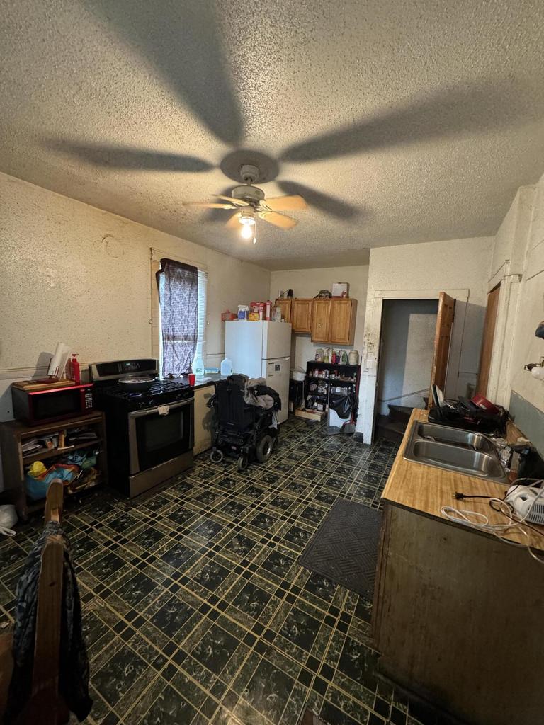 3213 North 1st STREET