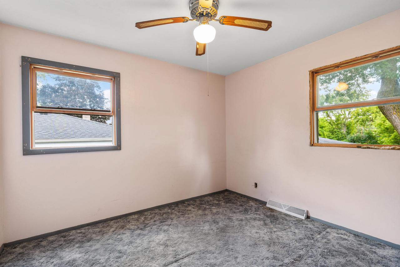 1108 Gertrude STREET