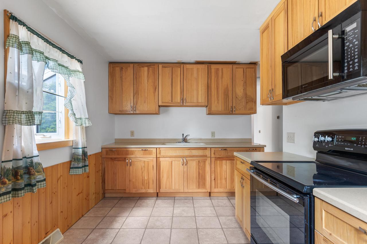 1108 Gertrude STREET