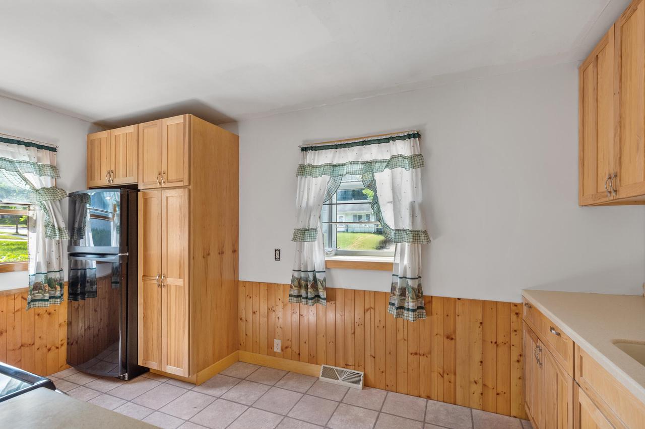 1108 Gertrude STREET