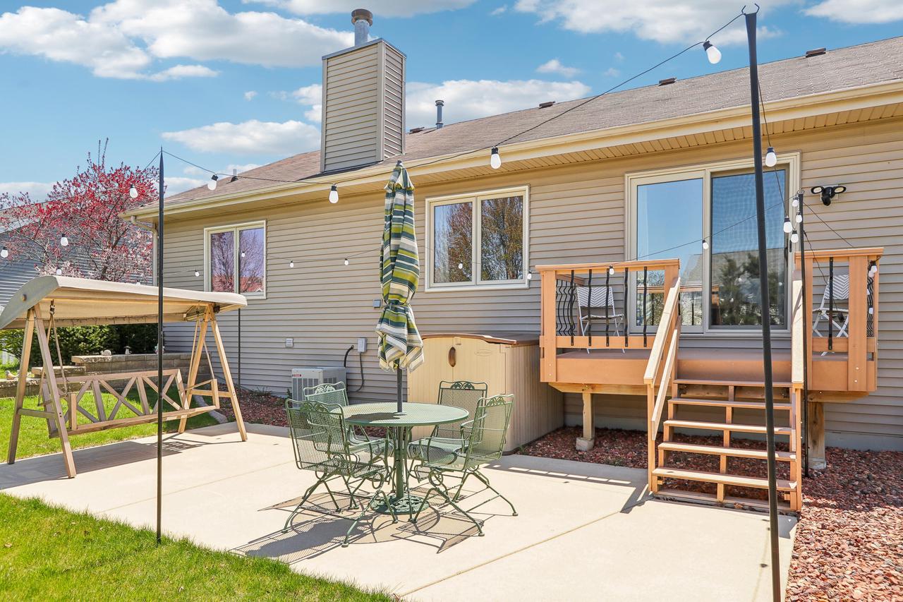 4102 West Forest Hill AVENUE