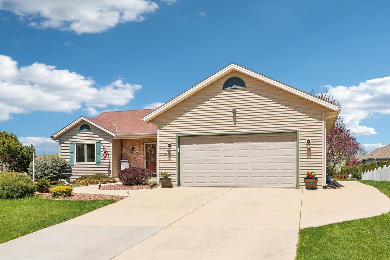 4102 West Forest Hill AVENUE