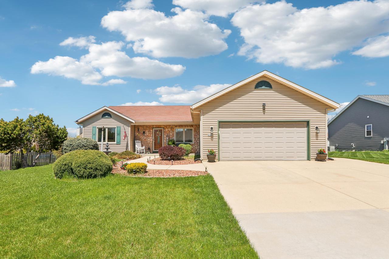 4102 West Forest Hill AVENUE