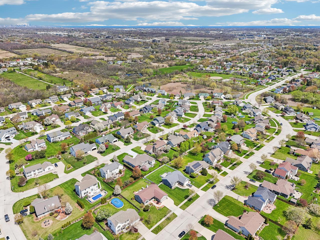 4102 West Forest Hill AVENUE