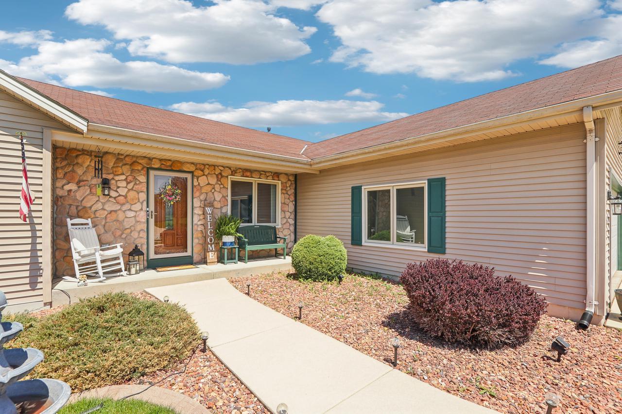 4102 West Forest Hill AVENUE