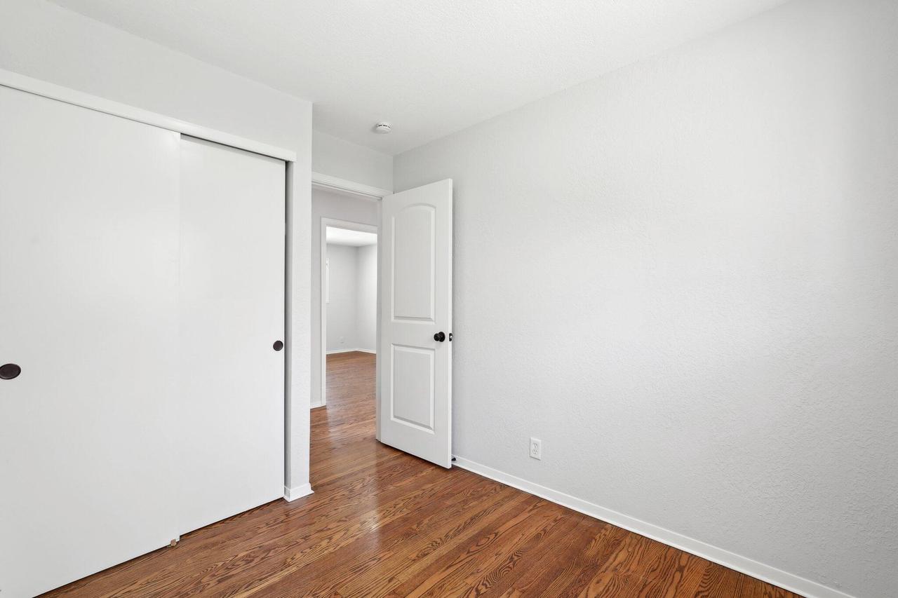 8246 North 106th STREET