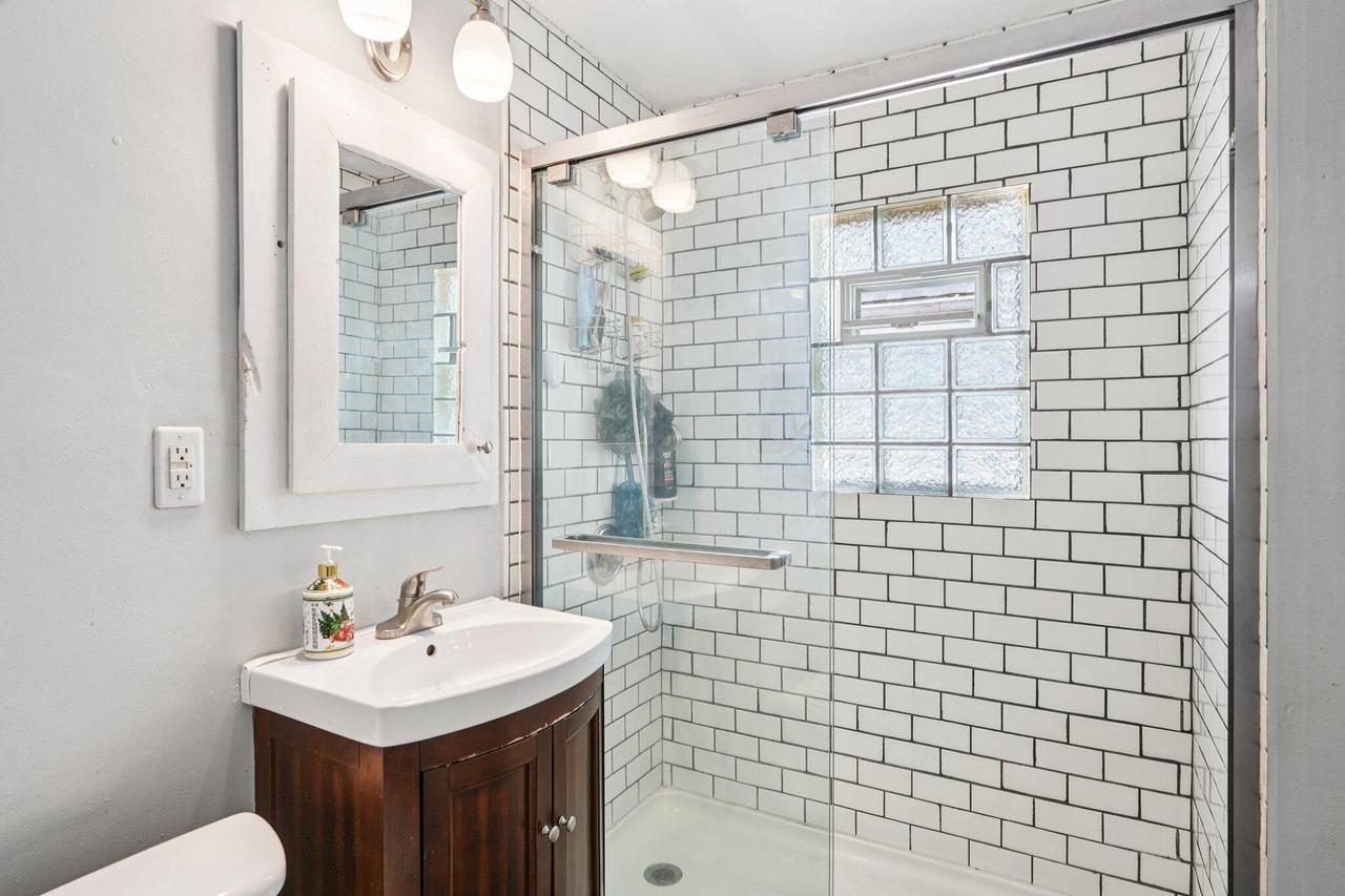 2410 North 56th STREET