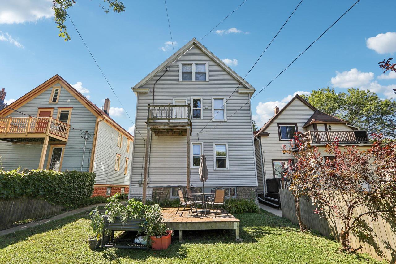 2422 South Woodward STREET 2424