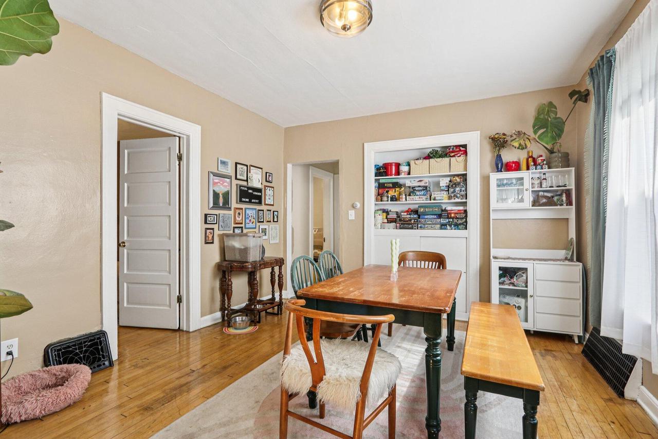 2422 South Woodward STREET 2424