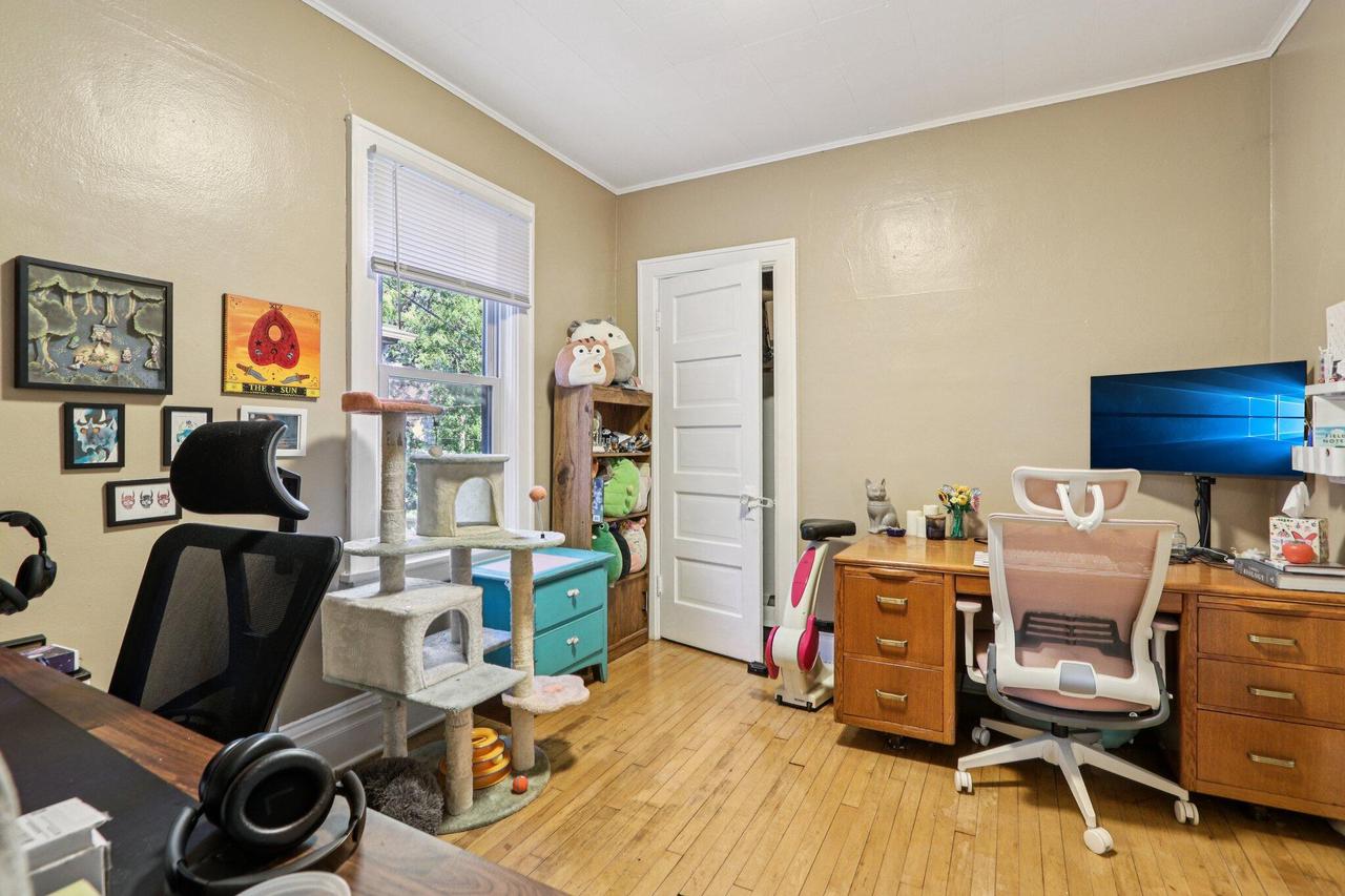 2422 South Woodward STREET 2424