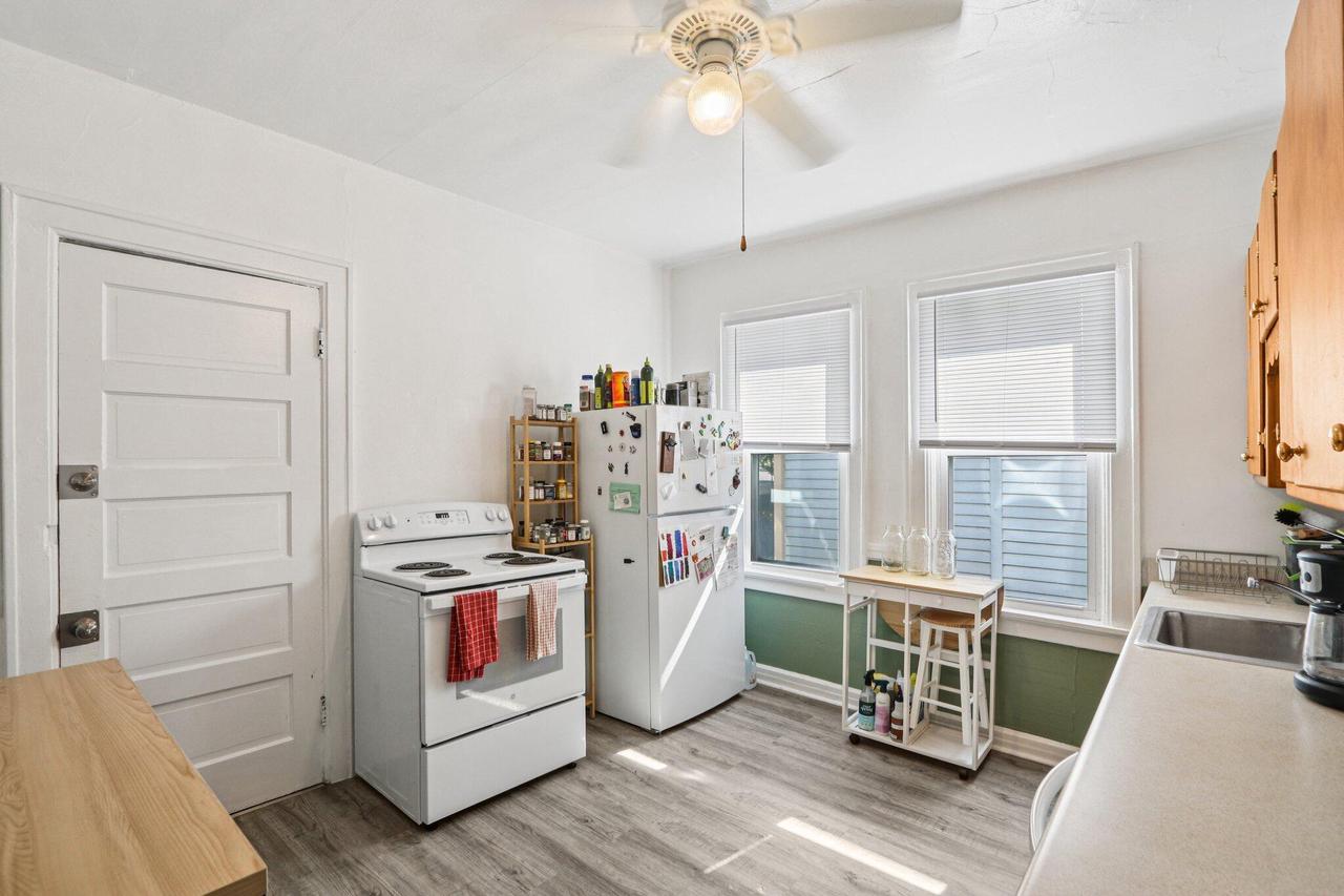 2422 South Woodward STREET 2424