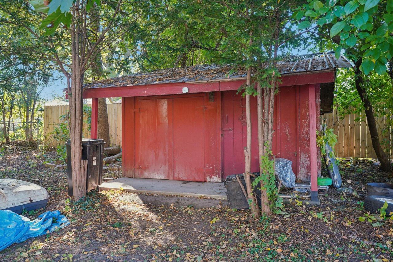 1504 Oregon STREET