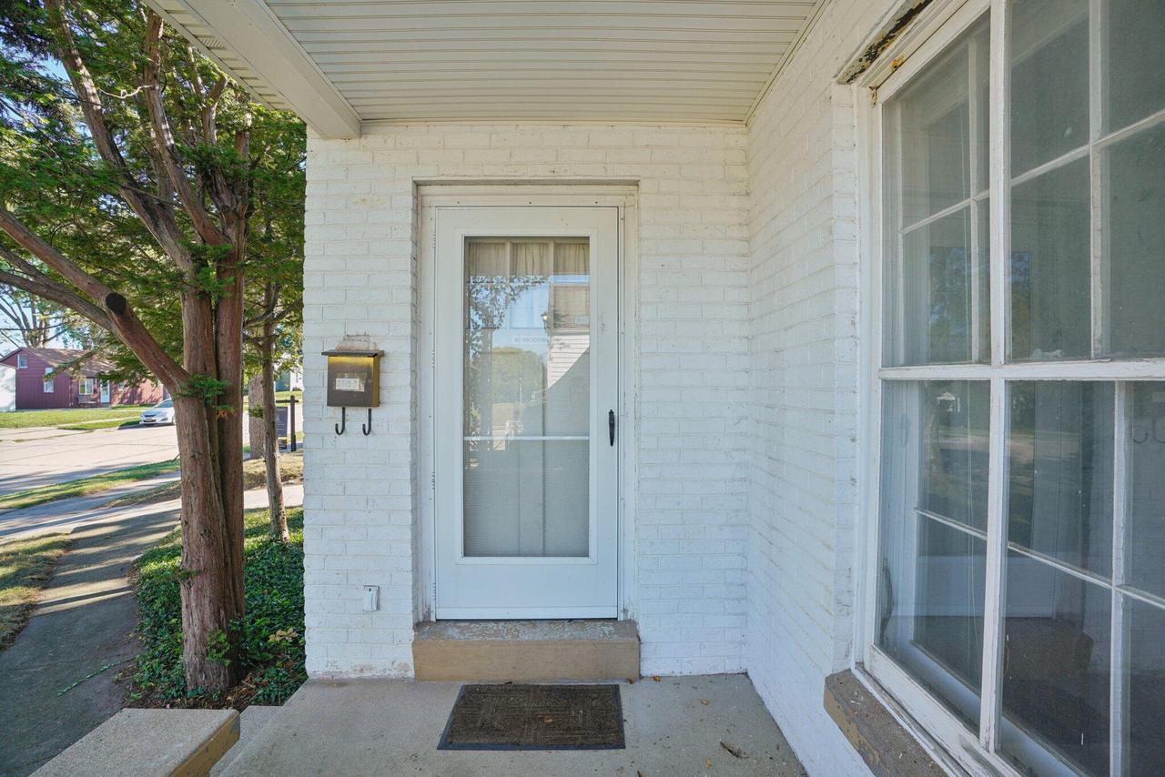1504 Oregon STREET