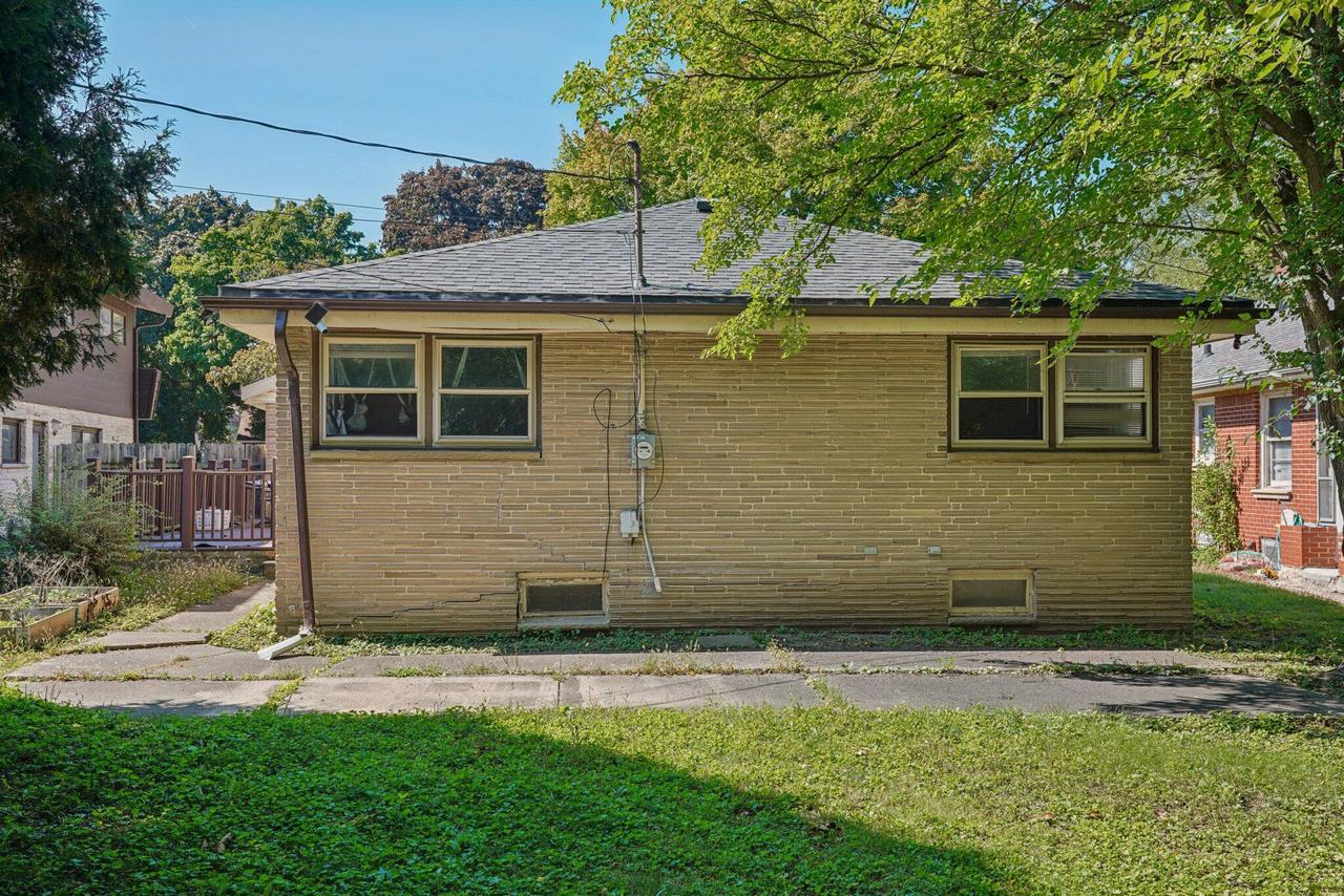 3950 North 58th STREET