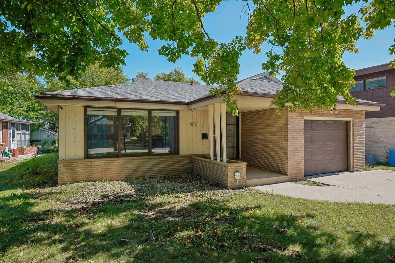3950 North 58th STREET