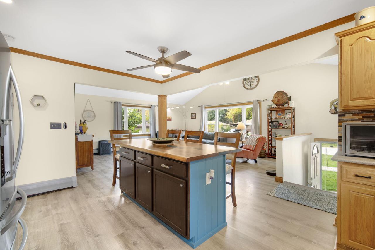 S73W16773 Briargate LANE