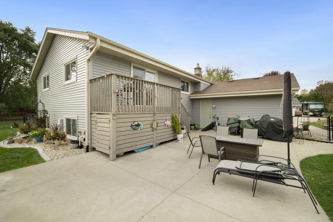 S73W16773 Briargate LANE