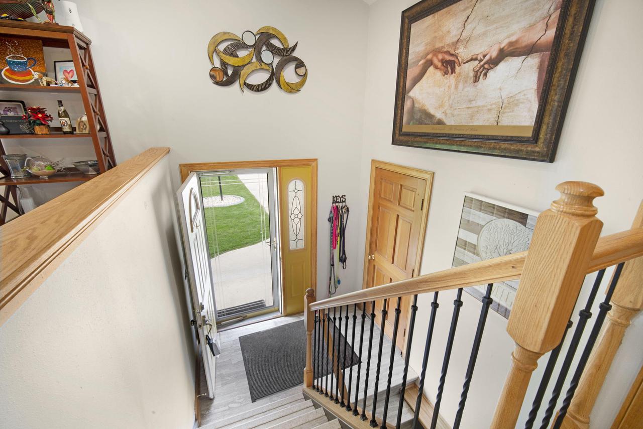 S73W16773 Briargate LANE