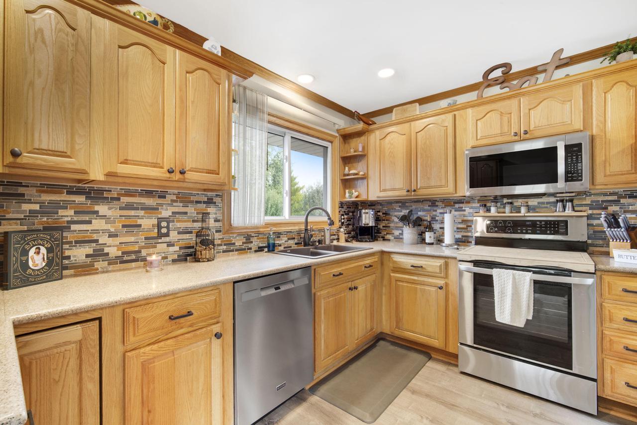 S73W16773 Briargate LANE