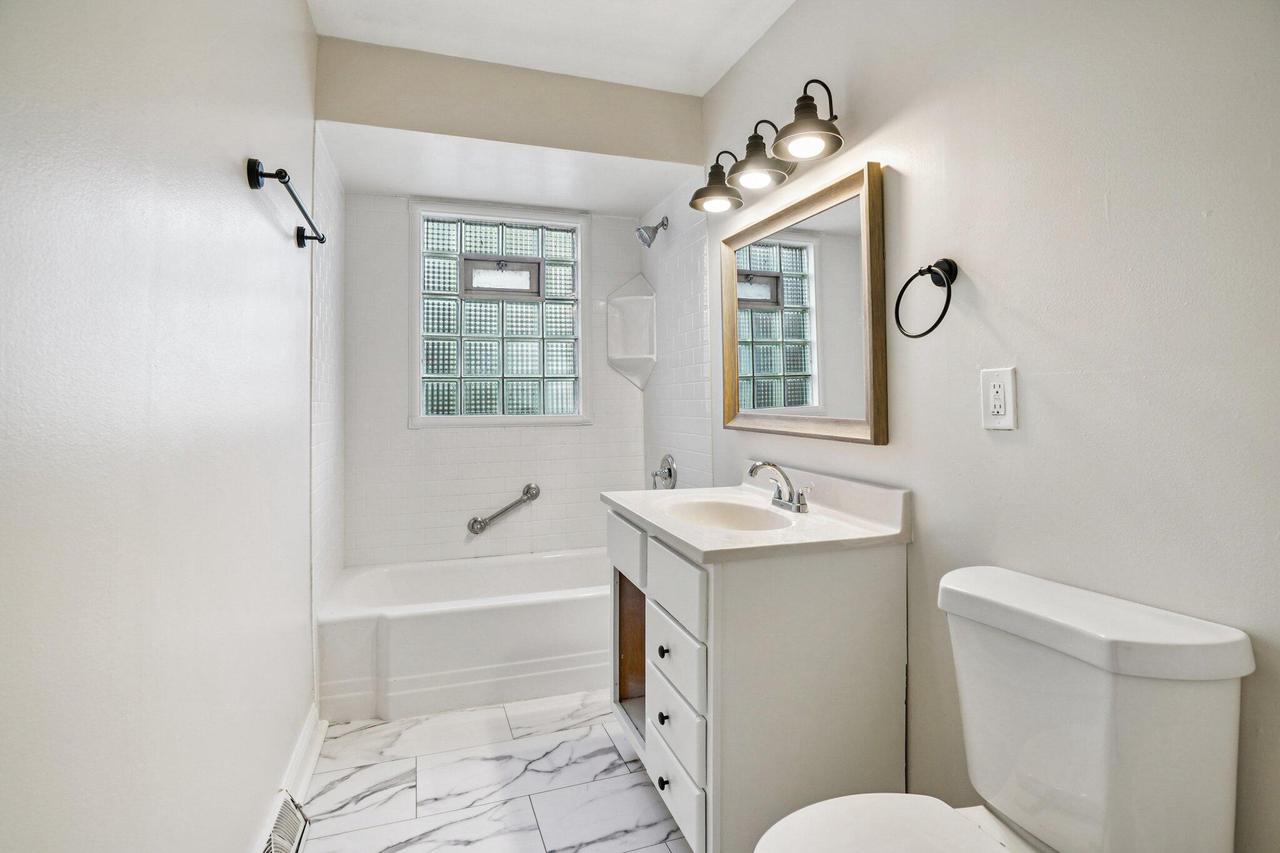 4607 North 79th STREET 4609