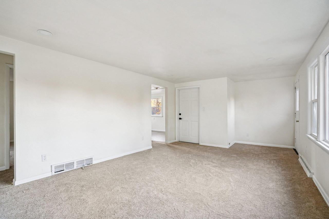 4607 North 79th STREET 4609