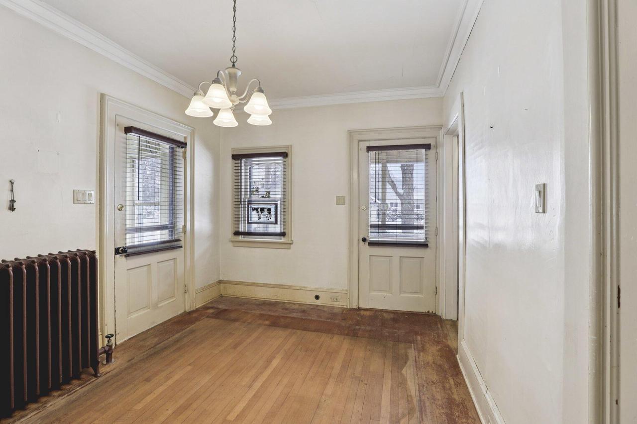 216 East Madison STREET