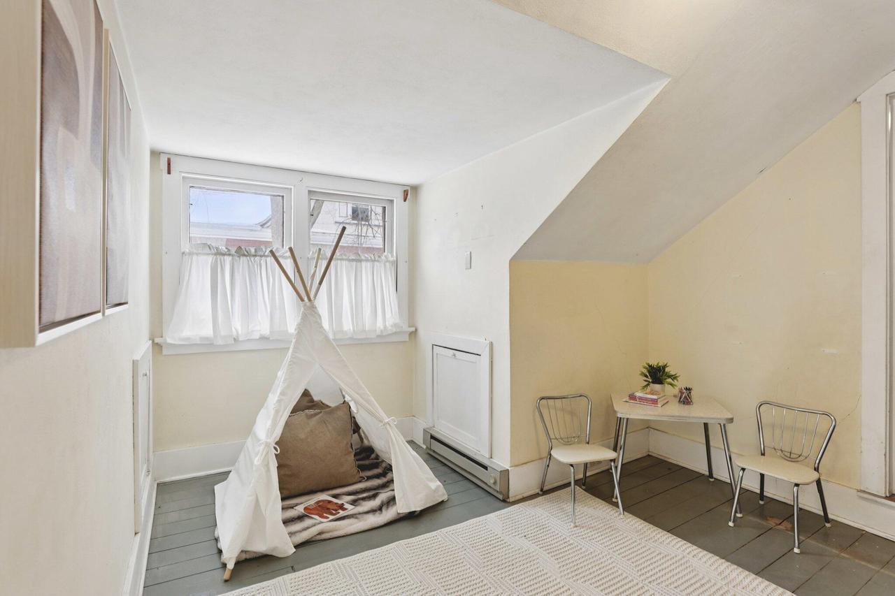 216 East Madison STREET