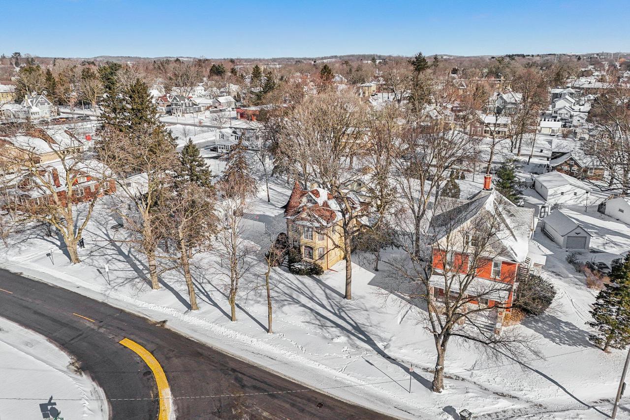 216 East Madison STREET