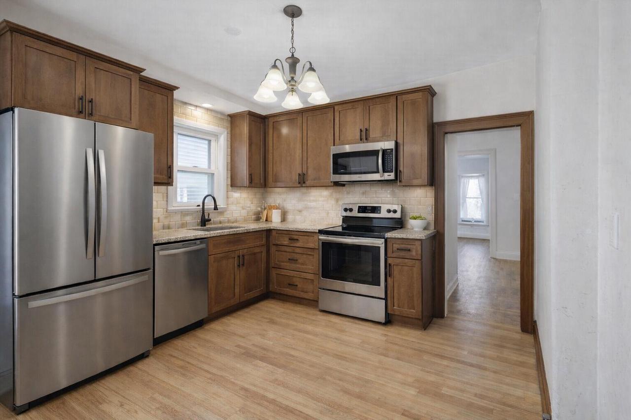 216 East Madison STREET