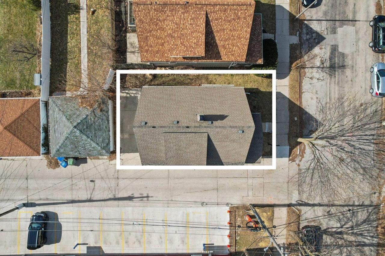 817 East Otjen STREET