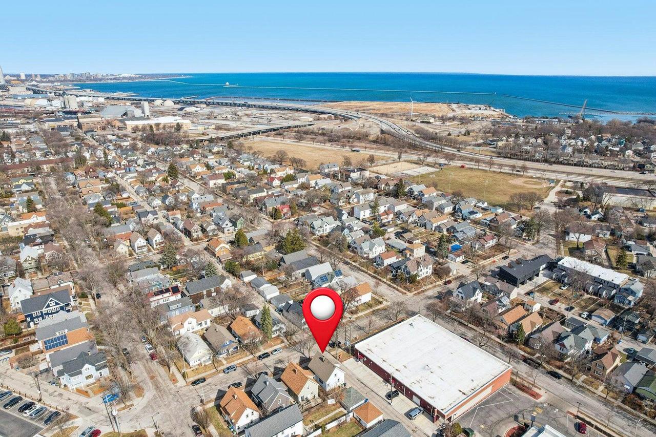 817 East Otjen STREET